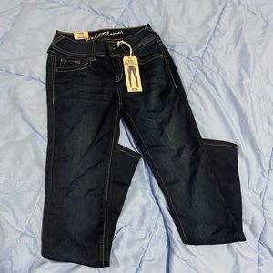 Wallflower jeans size 9 new